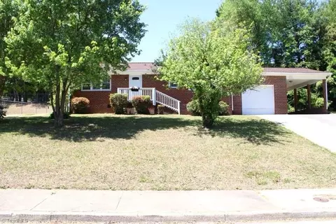 1416 Clark Ave, Winston Salem, NC 27105