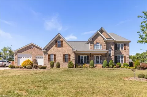 8204 Brotherstwo Rd, Colfax, NC 27235