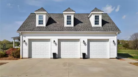 Exterior - 363 Kiger Rd, Pinnacle, NC 27043 photo 9 of 11