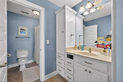 Bath - 363 Kiger Rd, Pinnacle, NC 27043 photo 4 of 5
