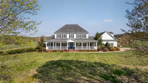 363 Kiger Rd, Pinnacle, NC 27043