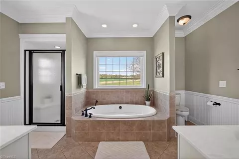 Bath - 363 Kiger Rd, Pinnacle, NC 27043 photo 2 of 5