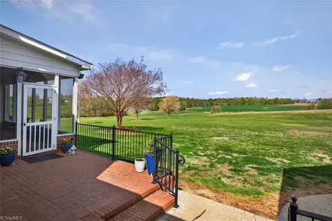 Exterior - 363 Kiger Rd, Pinnacle, NC 27043 photo 8 of 11