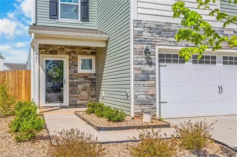 401 Bandana Ct, Greensboro, NC 27405