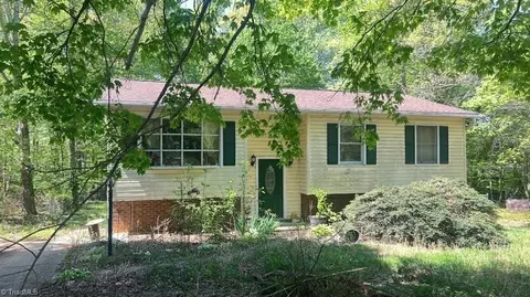 1412 Kiger Rd, Germanton, NC 27019