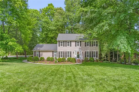 306 Travis Ln, Gibsonville, NC 27249