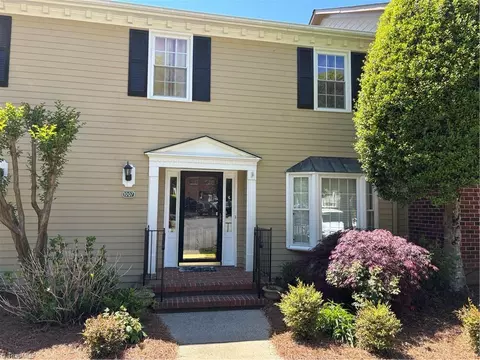 1007 Harvest Time Way, Greensboro, NC 27410