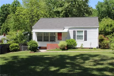 406 Crestwood Dr, Greensboro, NC 27408