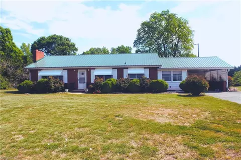 4485 E Nc Highway 89, Walnut Cove, NC 27052