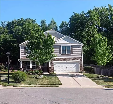1637 Haddington Point Dr, Kernersville, NC 27284