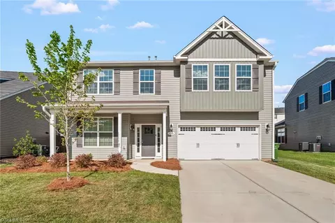 1934 Kippen Dr, Kernersville, NC 27284