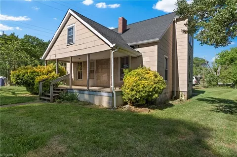 1381 SW Old Salisbury Rd, Winston Salem, NC 27127