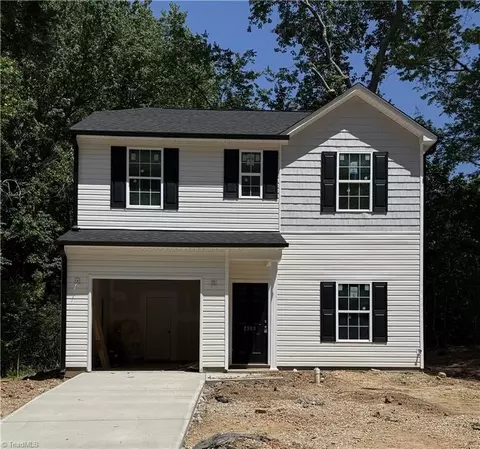 2909 Bainbridge Dr, Winston Salem, NC 27105