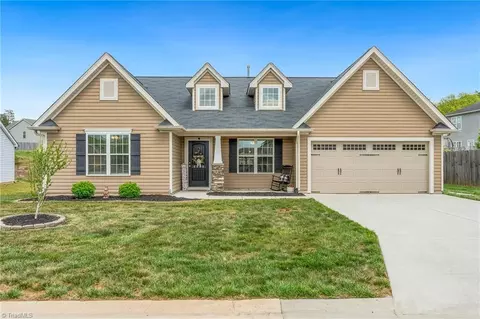 4809 Stovall Dr, Winston Salem, NC 27101