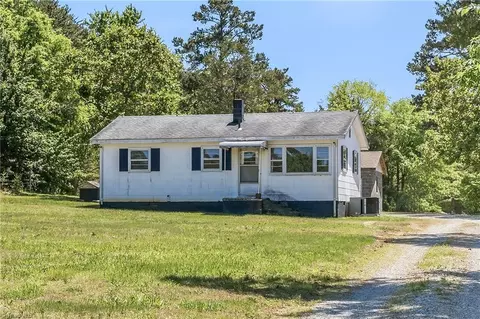 1422 Fitch St, Yanceyville, NC 27379
