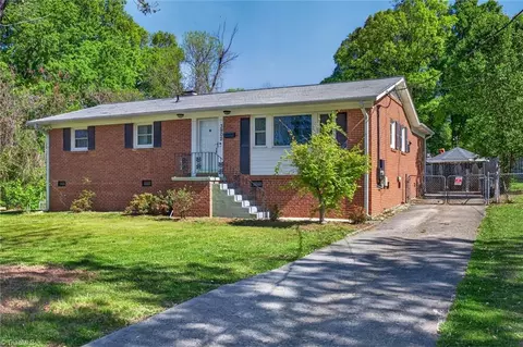 3902 Gentry St, Greensboro, NC 27407