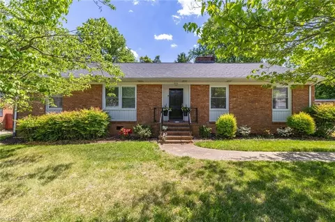 2503 Fairway Dr, Greensboro, NC 27408