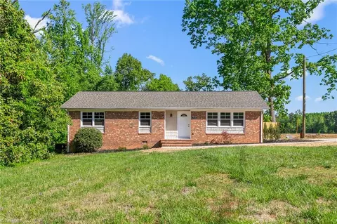 7810 Us Highway 158, Stokesdale, NC 27357