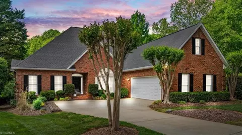 7 Ibis Cir, Greensboro, NC 27455