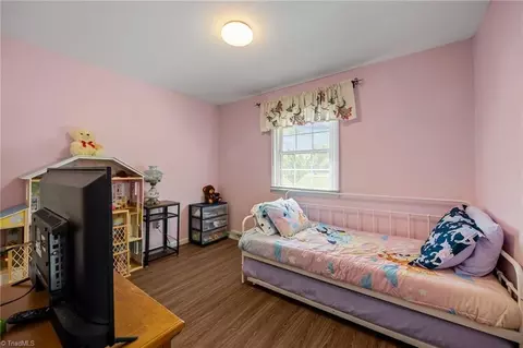 Bedroom - 340 Mountainview Rd, King, NC 27021 photo 5 of 6