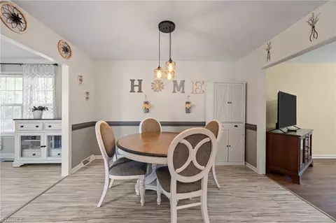 Dining - 340 Mountainview Rd, King, NC 27021 photo 2 of 2