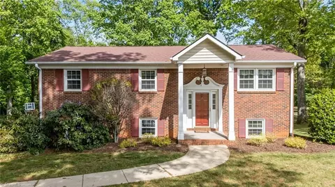 340 Mountainview Rd, King, NC 27021