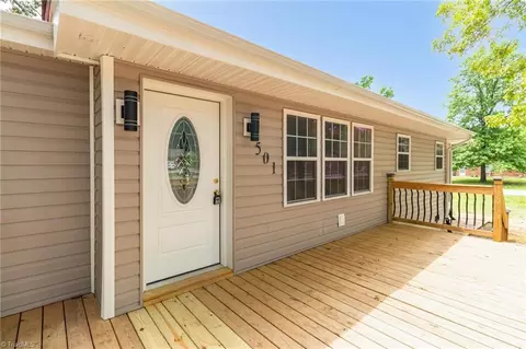 501 Lake Dr, Archdale, NC 27263