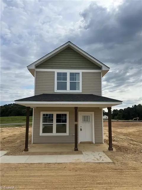 1016 Pinnix Rd, Burlington, NC 27217