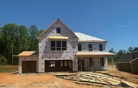 1312 Creek Knoll Dr, Lewisville, NC 27023