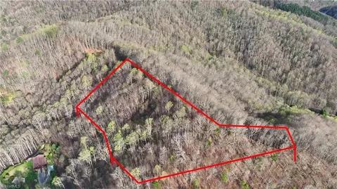 94 Bucks Rdg #15-17, Clyde, NC 28721