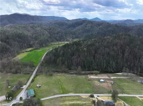 000 Triplett Rd, Ferguson, NC 28624 photo 6