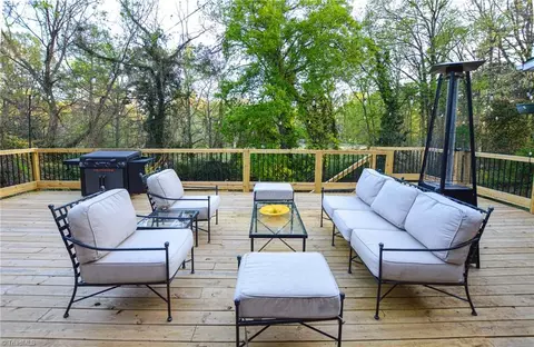 Exterior - 528 Farriss Ave E, High Point, NC 27262 photo 5 of 11