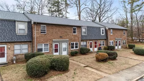 1929 Vantage Point Pl #F, Greensboro, NC 27407