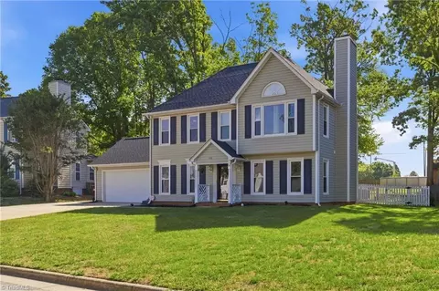 Exterior - 3337 Timberwolf Ave, High Point, NC 27265 photo 3 of 11