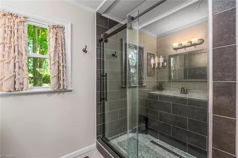 Bath - 1110 Guyer St, High Point, NC 27262 photo 2 of 2
