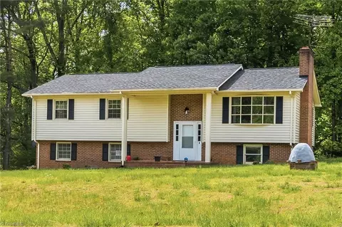 Exterior - 104 Windover Dr, Pinnacle, NC 27043 photo 3 of 9