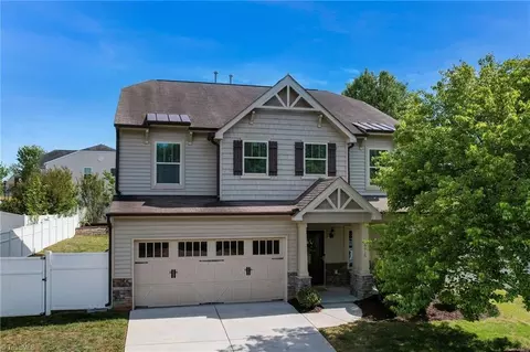 6616 Championship Dr, Whitsett, NC 27377