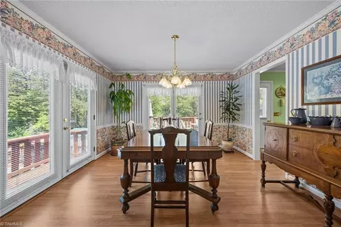 Dining - 786 Central Rd, Clemmons, NC 27012 photo 1 of 2