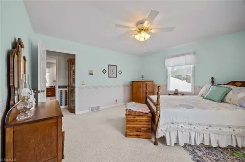 Bedroom - 786 Central Rd, Clemmons, NC 27012 photo 5 of 7