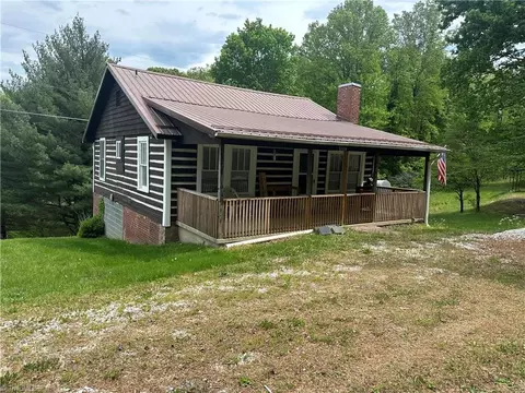 3208 Wards Gap, Cana, VA 24317
