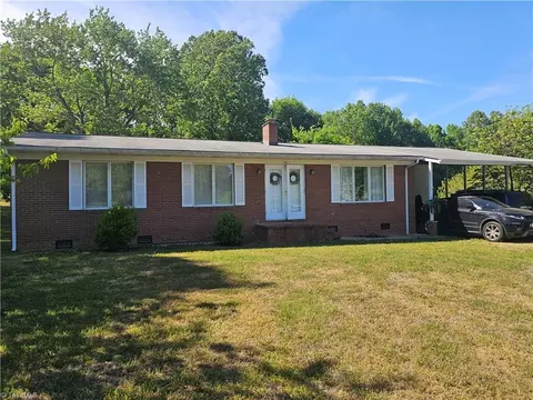 1417 Wiley Lewis Rd, Greensboro, NC 27406