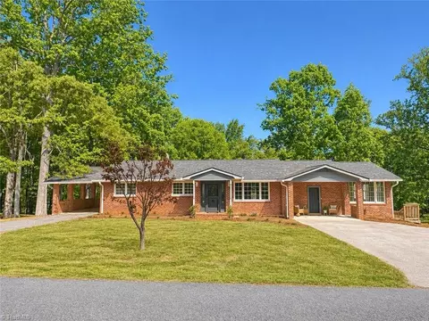 167 Birch St, Wilkesboro, NC 28697