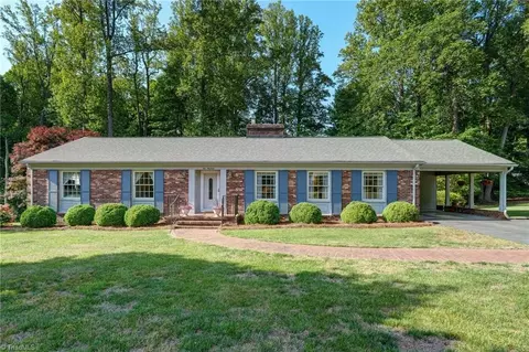 1019 Sherwood Dr, Reidsville, NC 27320