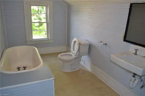 Bath - 100 Academy St E, Madison, NC 27025 photo 2 of 3