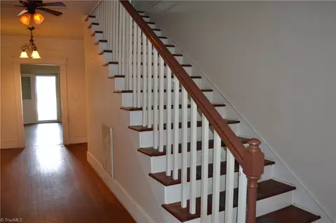 Entry Way - 100 Academy St E, Madison, NC 27025 photo 1 of 4