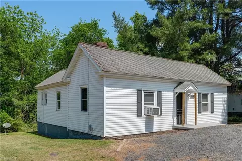 1409 Ridge Ave, Eden, NC 27288
