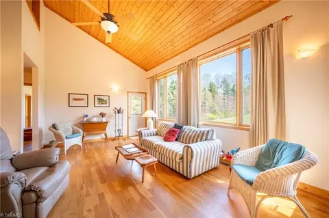 Living - 931 Maple Shade Rd, Laurel Fork, VA 24352 photo 1 of 3