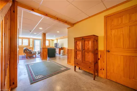 Entry Way - 931 Maple Shade Rd, Laurel Fork, VA 24352 photo 3 of 3