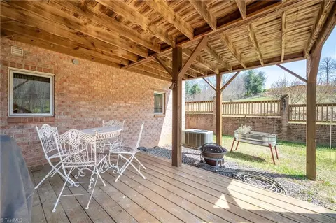 Exterior - 931 Maple Shade Rd, Laurel Fork, VA 24352 photo 9 of 10