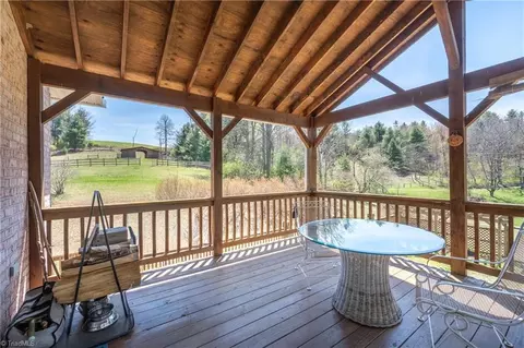 Exterior - 931 Maple Shade Rd, Laurel Fork, VA 24352 photo 7 of 10